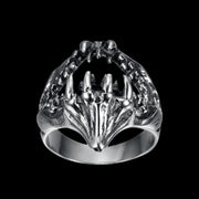 SHARP TEETH RING